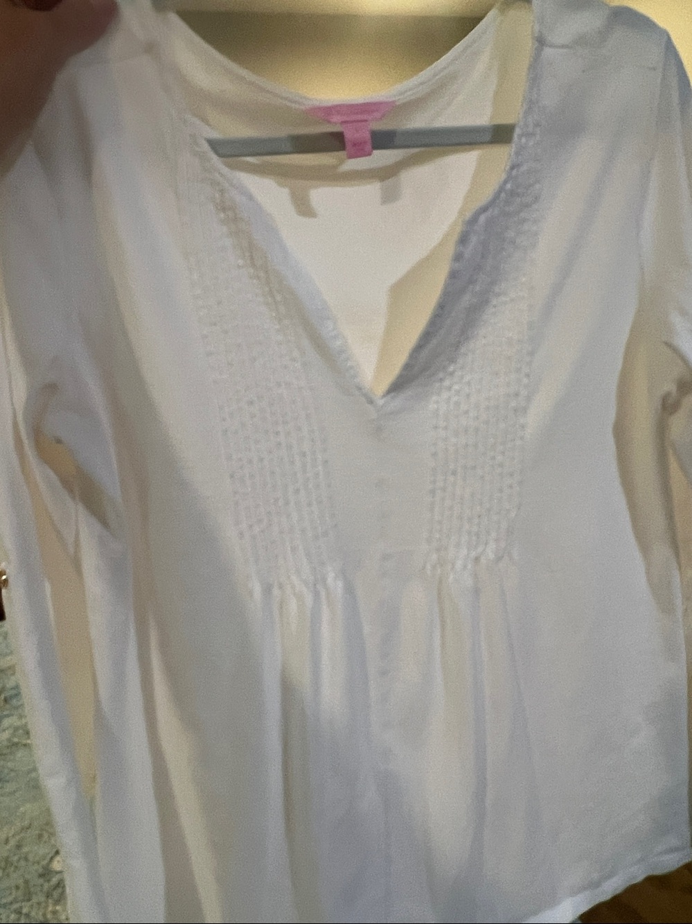 Lilly Pulitzer Cream Pintuck V-Neck Tunic size large